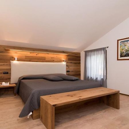 Hotel Ferrovia Calalzo di Cadore Zewnętrze zdjęcie