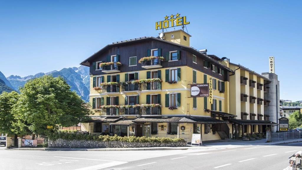 Hotel Ferrovia Calalzo di Cadore Zewnętrze zdjęcie